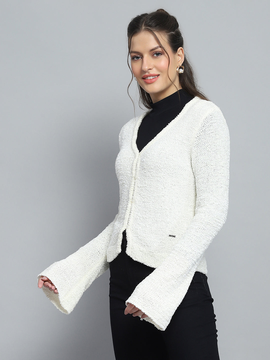 Women Off White Self Design V Neck Full Sleeve Cardigan