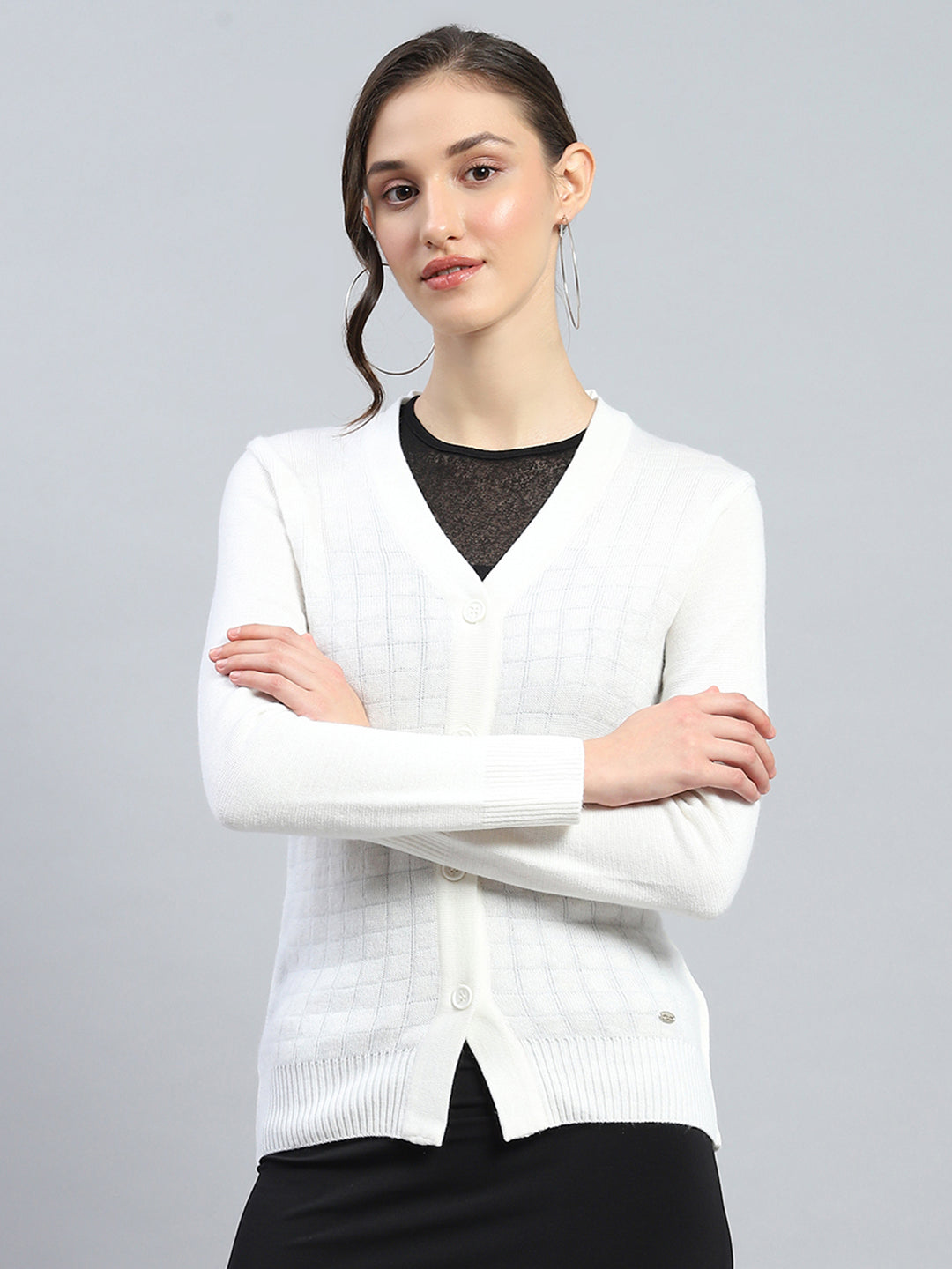 Women Off White Self Design V Neck Full Sleeve Cardigan