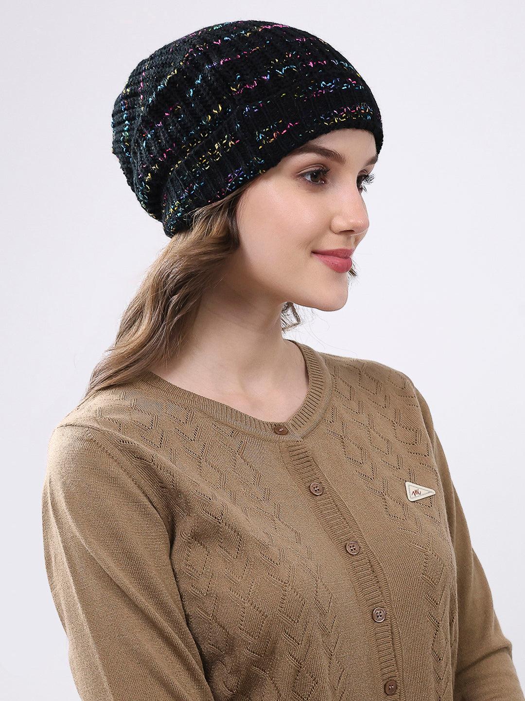 Women Black Self Design Blend Wool Cap