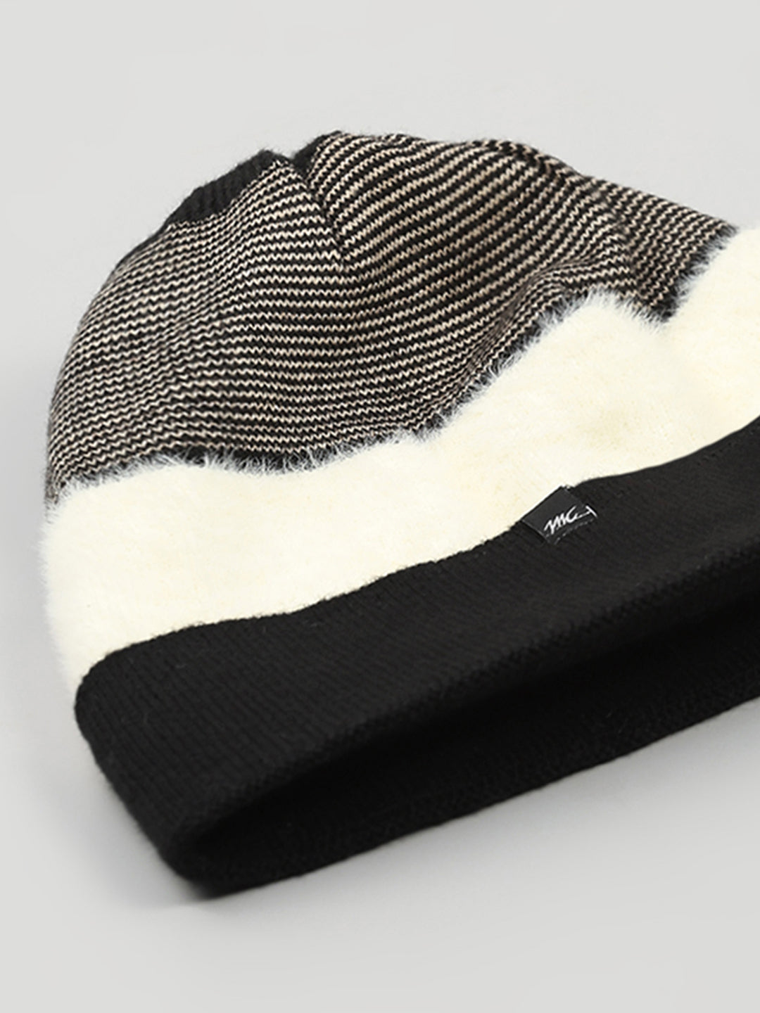 Women Black Self Design Blend Wool Cap