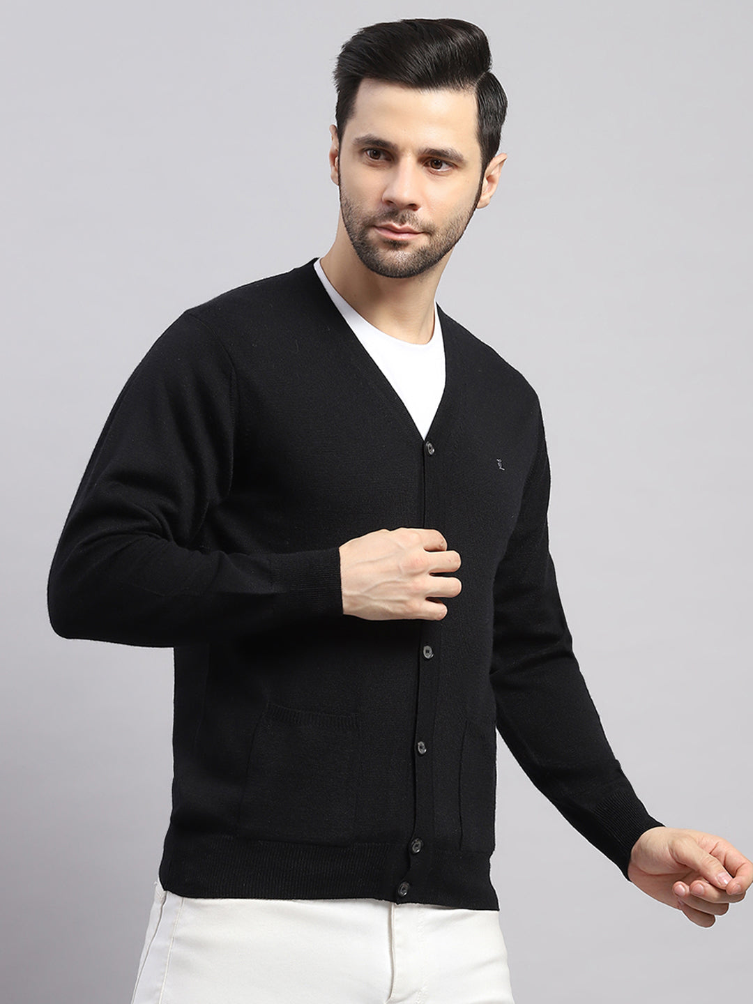 Luxuria Men Black Solid V Neck Full Sleeve Cardigan
