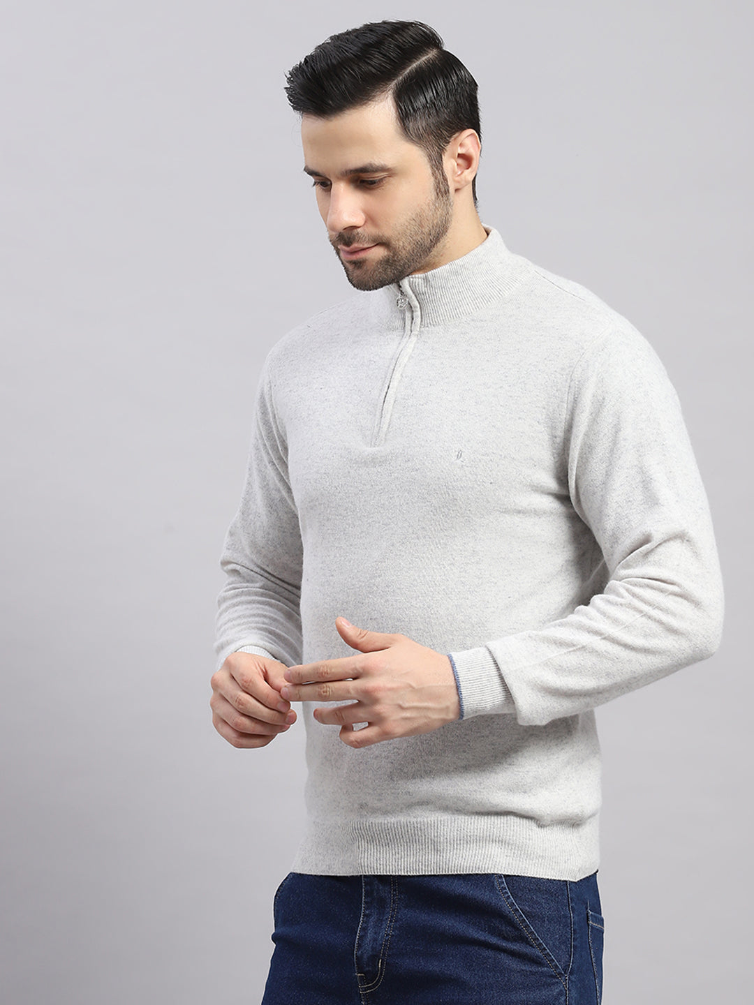 Luxuria Men Light Grey Solid Collar Full Sleeve Pullover