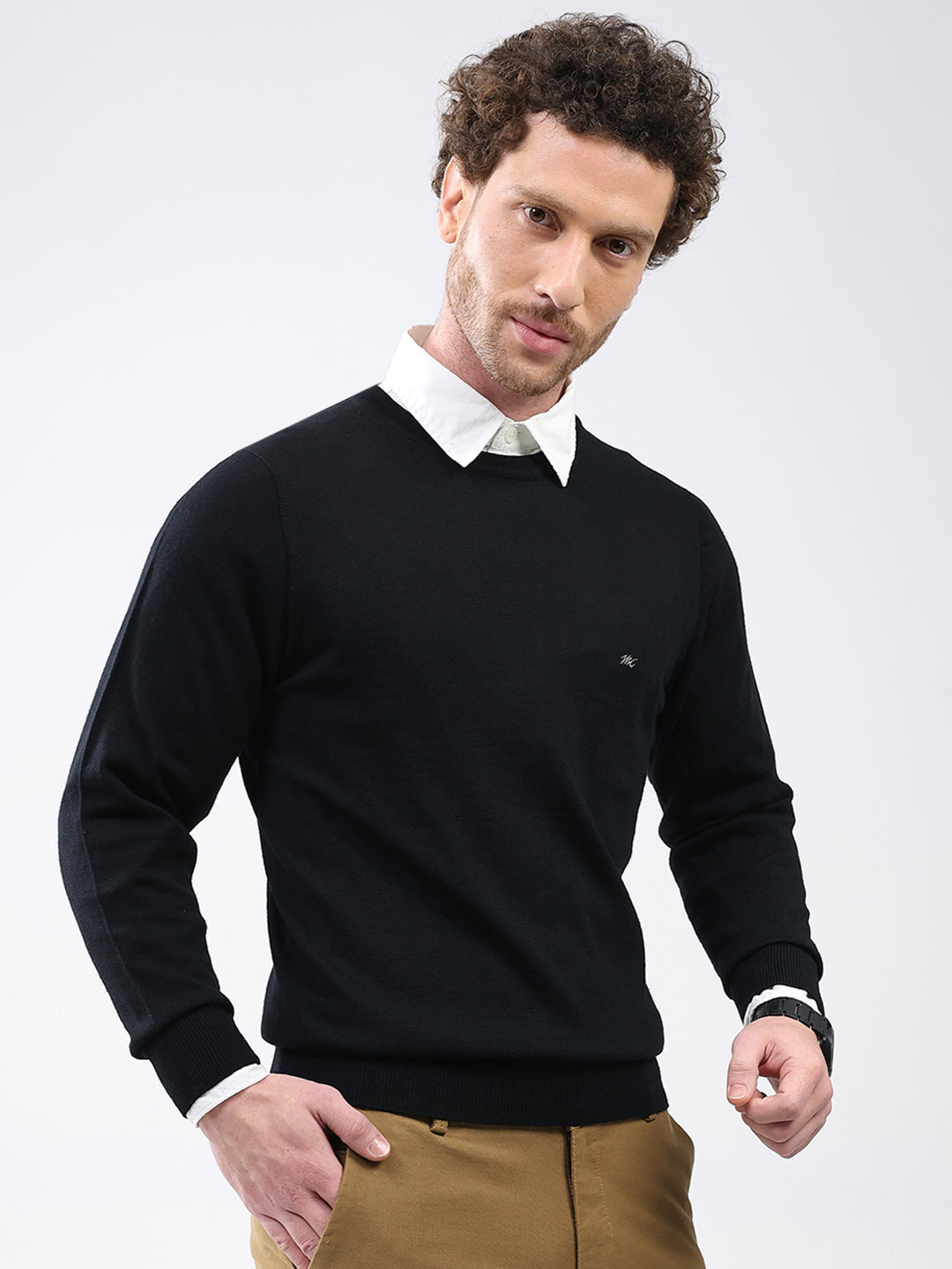 Men Black Solid Round Neck Full Sleeve Pullover