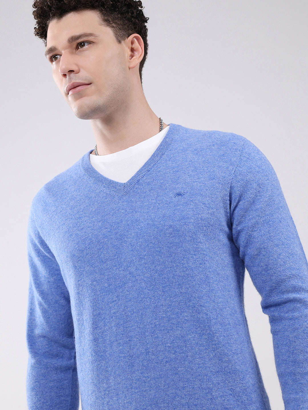 Men Blue Solid V Neck Full Sleeve Pullover