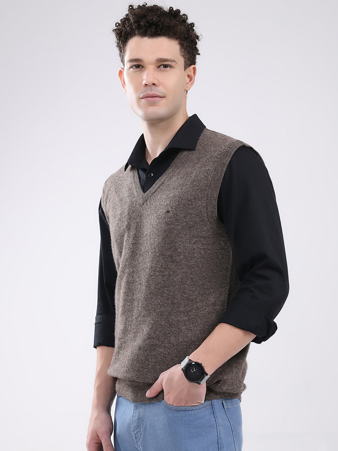Men Brown Solid V Neck Sleeveless Sweater
