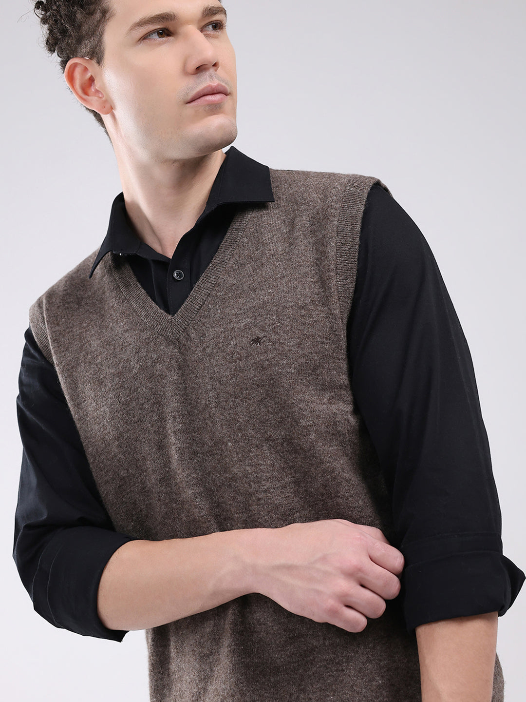 Men Brown Solid V Neck Sleeveless Sweater