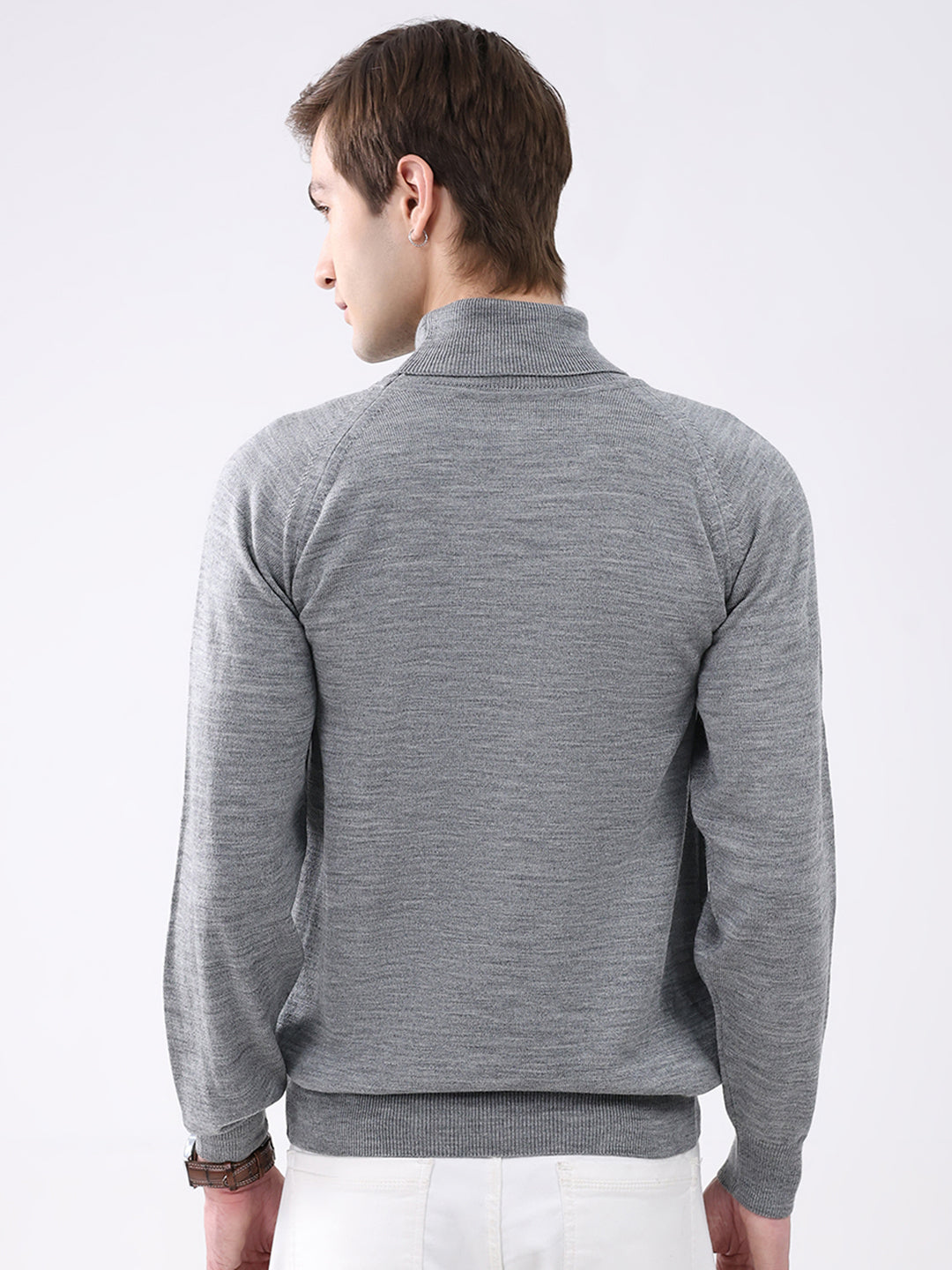 Men Grey Solid Turtle Neck Full Sleeve Pullover