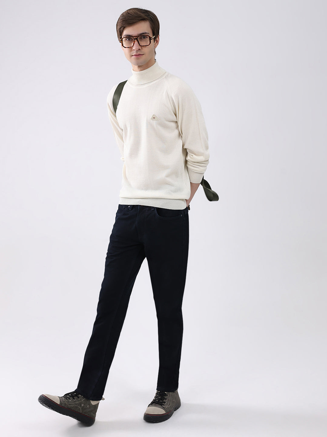 Men Cream Solid Turtle Neck Full Sleeve Pullover