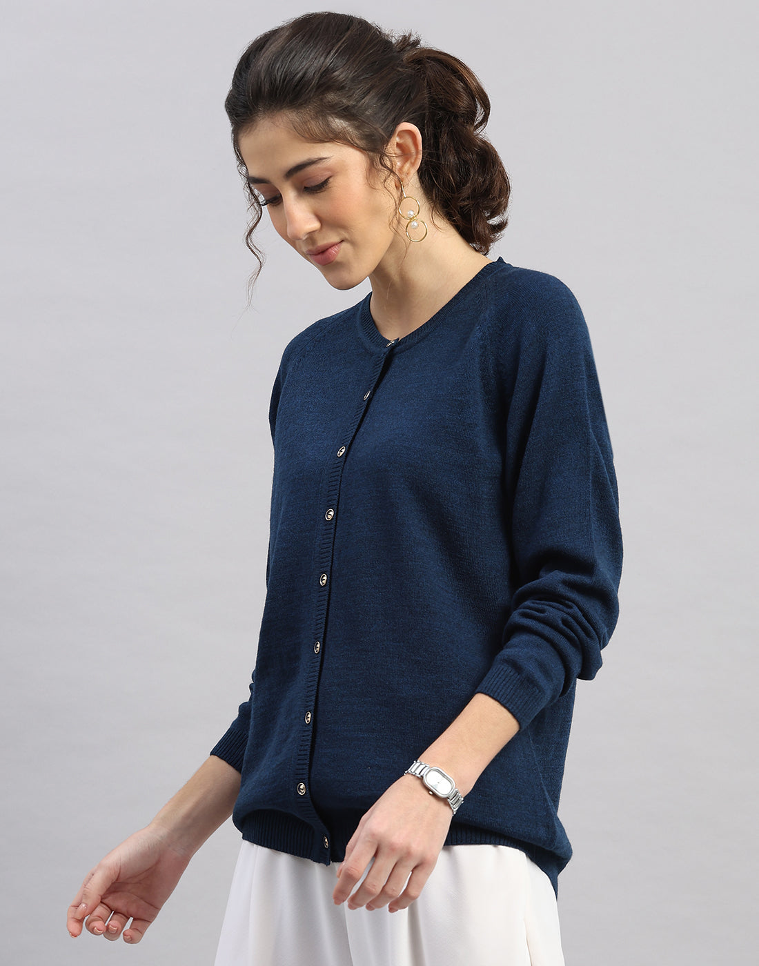 Women Blue Solid Round Neck Full Sleeve Cardigan