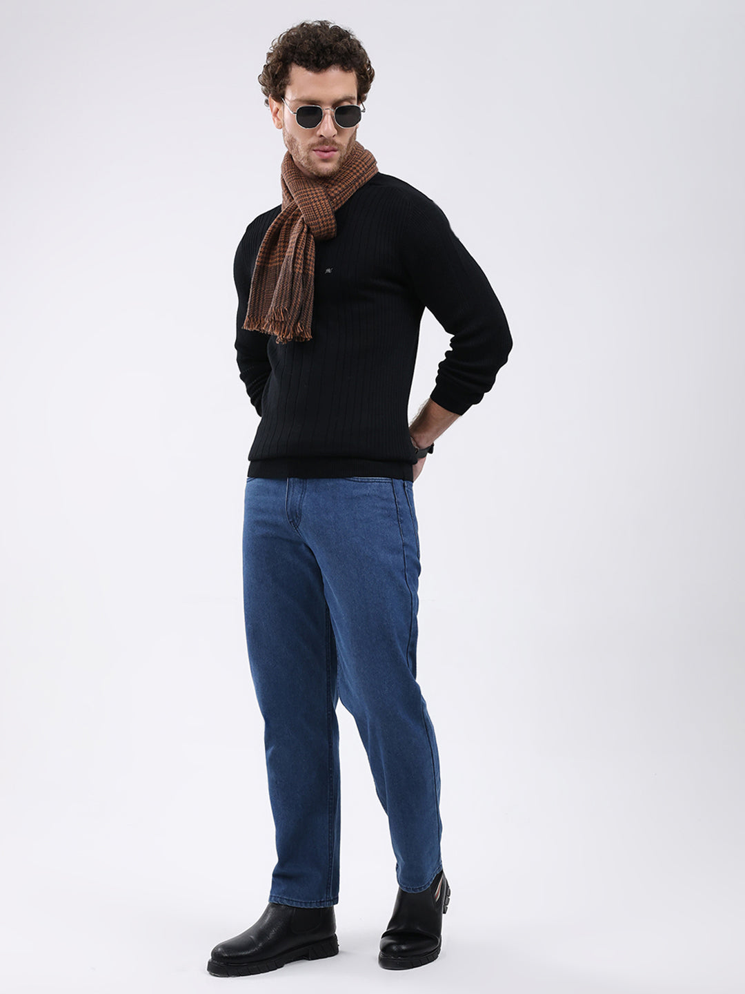 Men Black Solid Mock Neck Full Sleeve Pullover