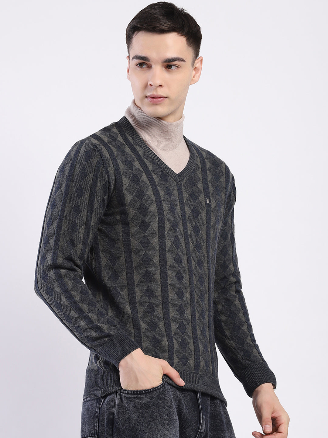 Luxuria Men Charcoal Self Design V Neck Full Sleeve Pullover