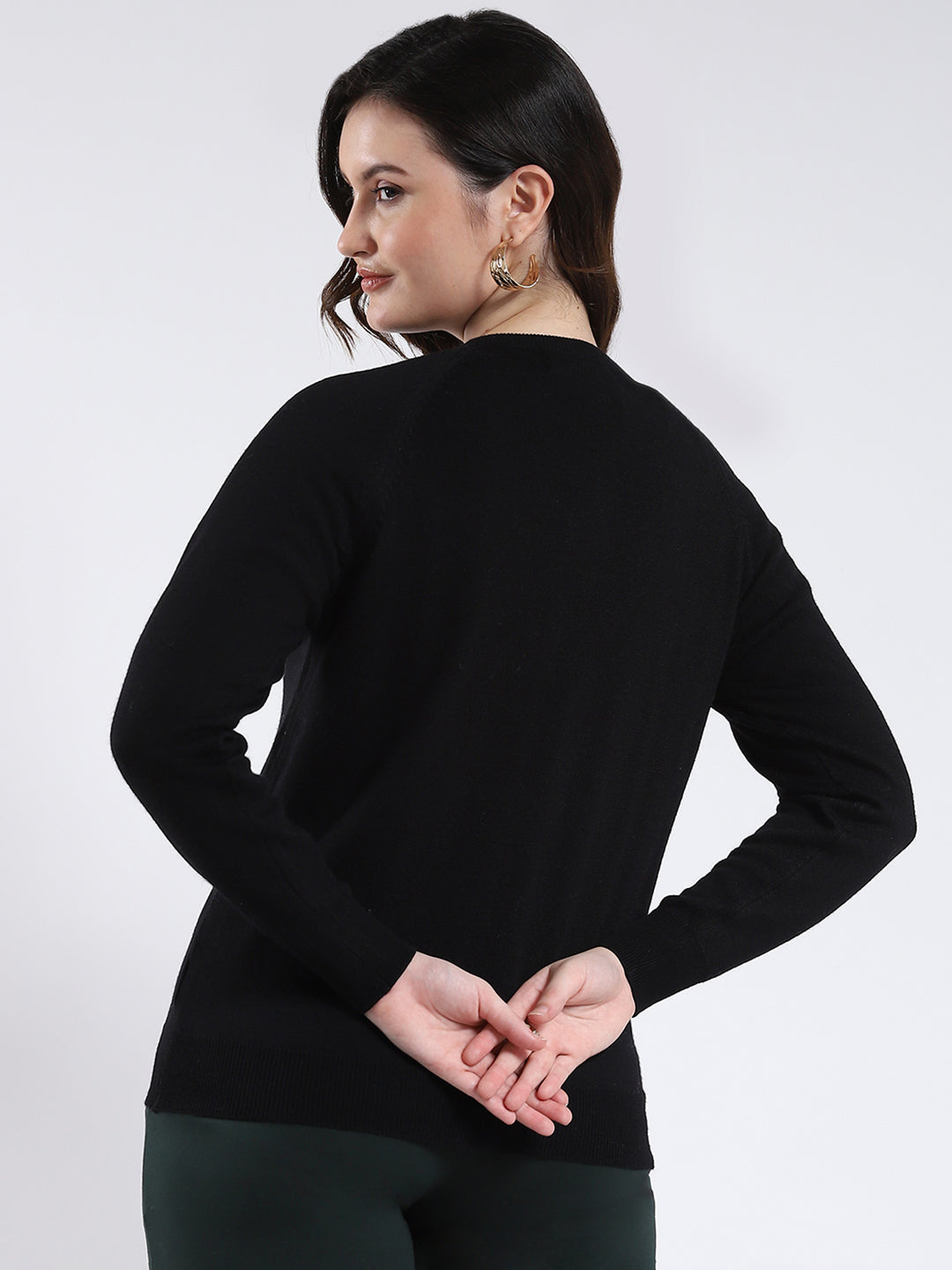 Women Black Solid Round Neck Full Sleeve Cardigan