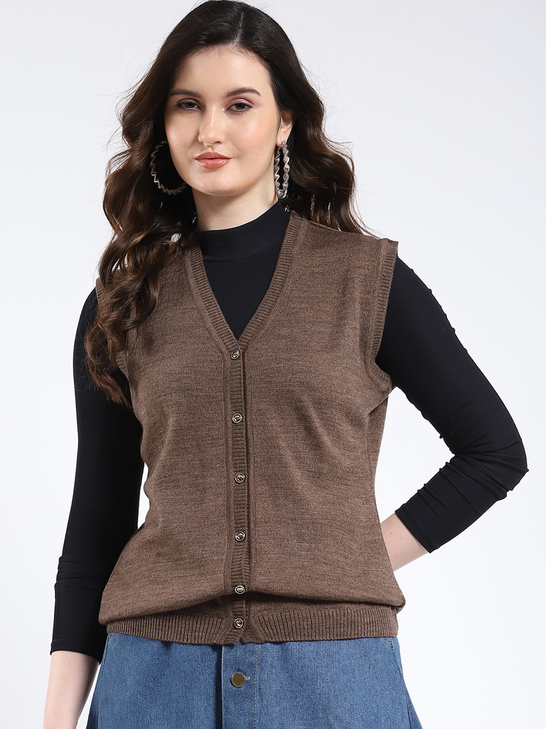 Women Brown Solid V Neck Sleeveless Cardigan