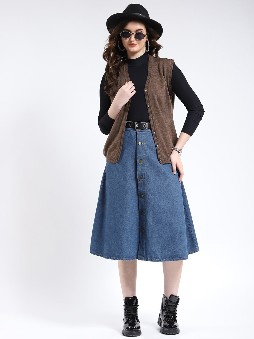 Women Brown Solid V Neck Sleeveless Cardigan
