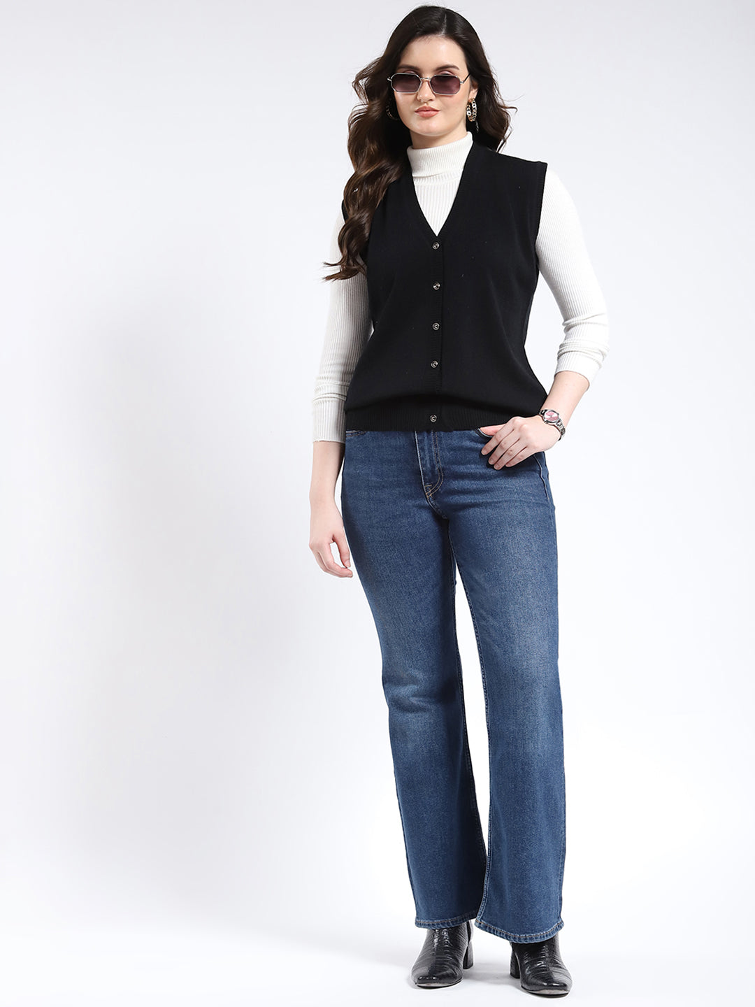 Women Black Solid V Neck Sleeveless Cardigan