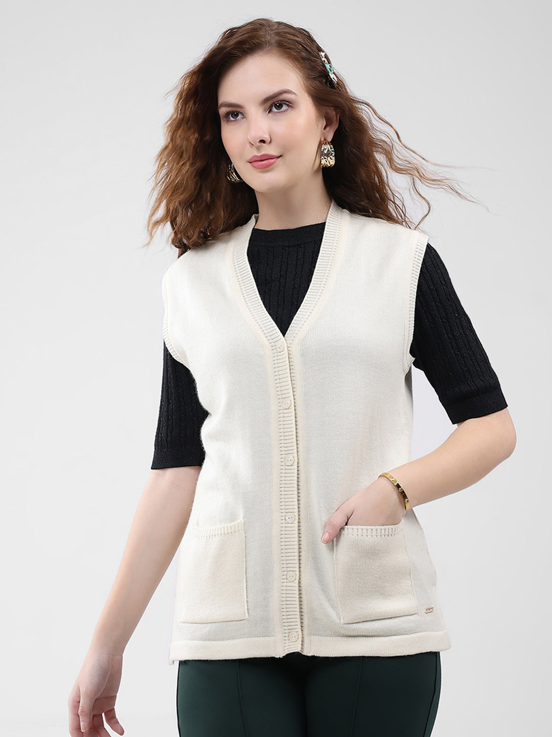 Women Cream Solid V Neck Sleeveless Cardigan