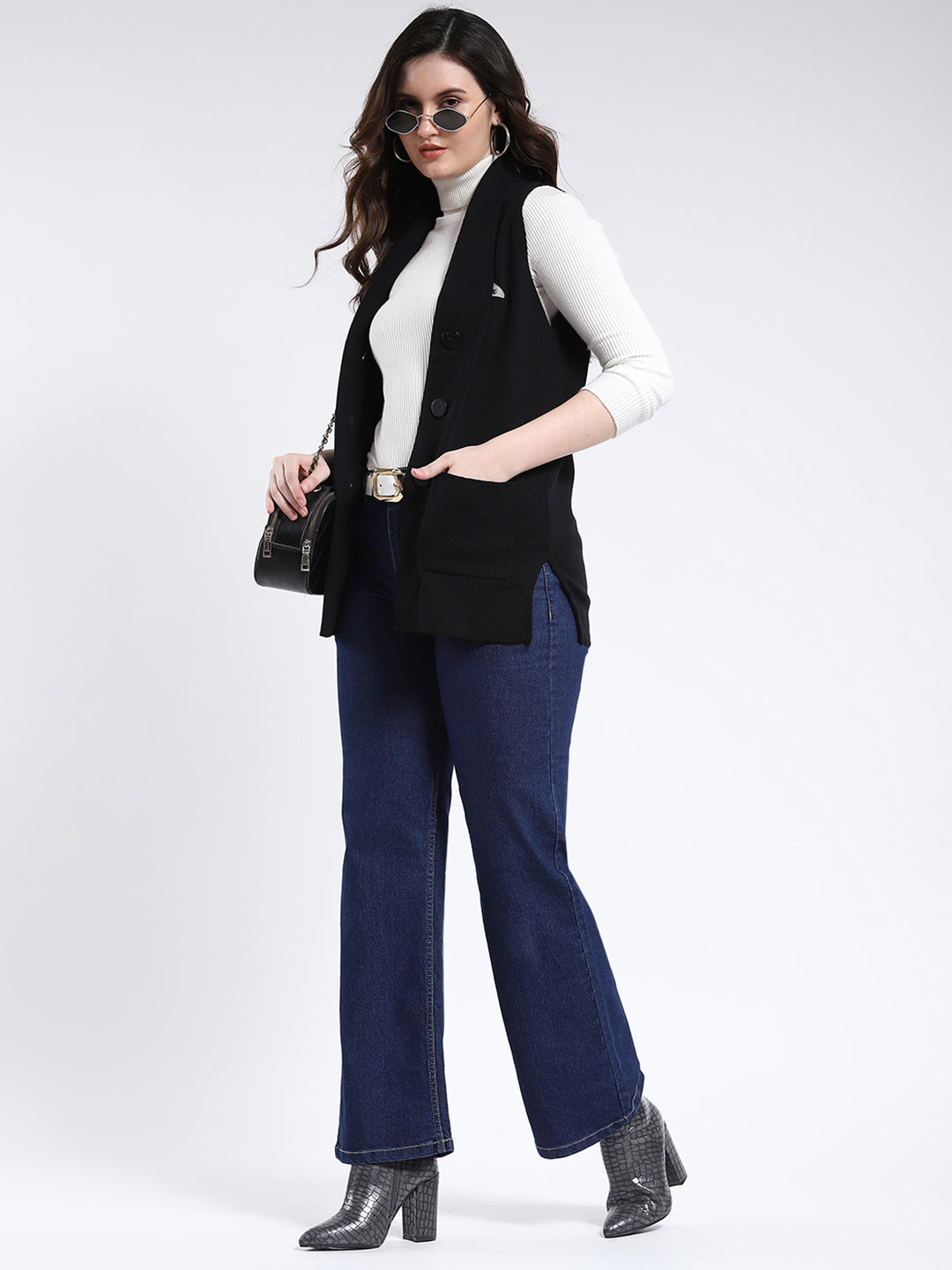 Women Black Solid V Neck Sleeveless Cardigan