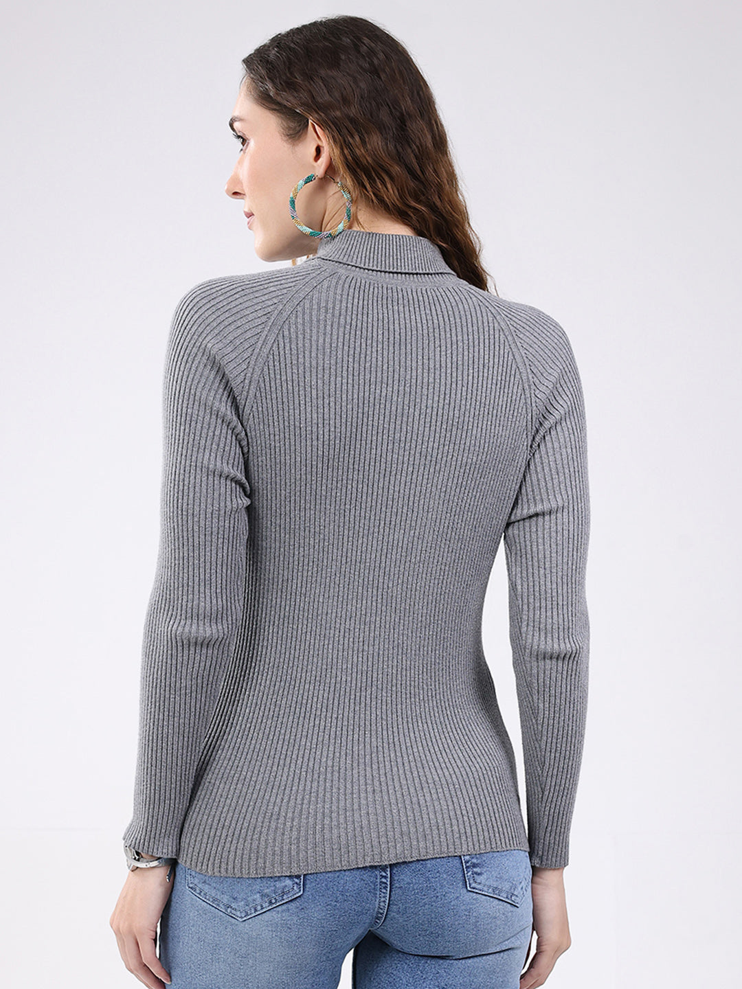 Women Grey Solid Mock Neck Full Sleeve Sceavy