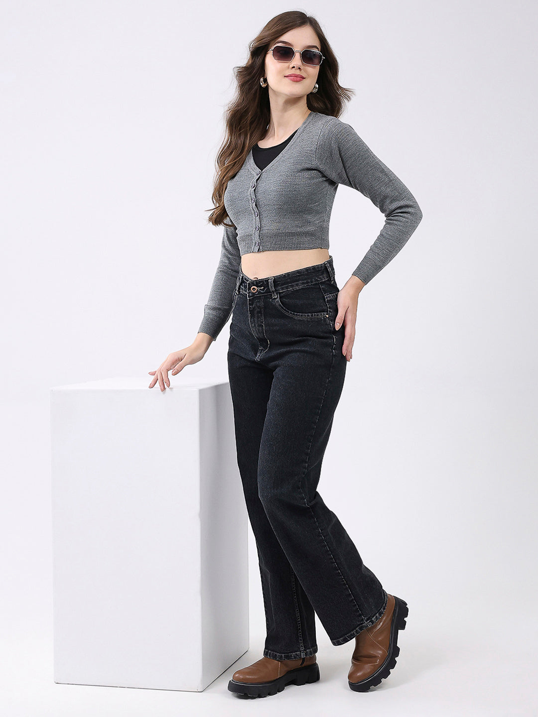 Women Grey Solid V Neck Full Sleeve Cardigan