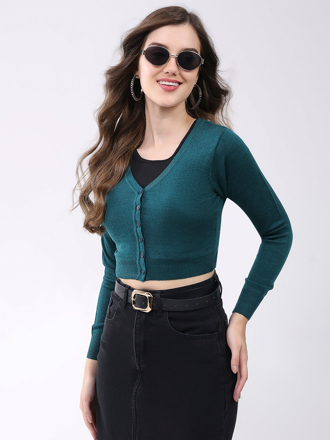 Women Green Solid V Neck Full Sleeve Cardigan
