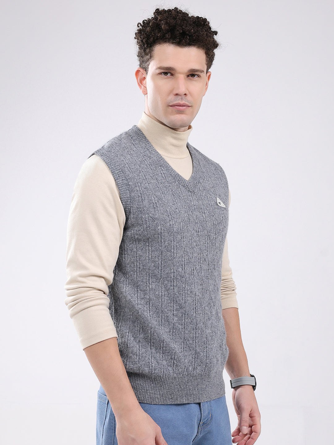 Men Grey Self Design V Neck Sleeveless Sweater