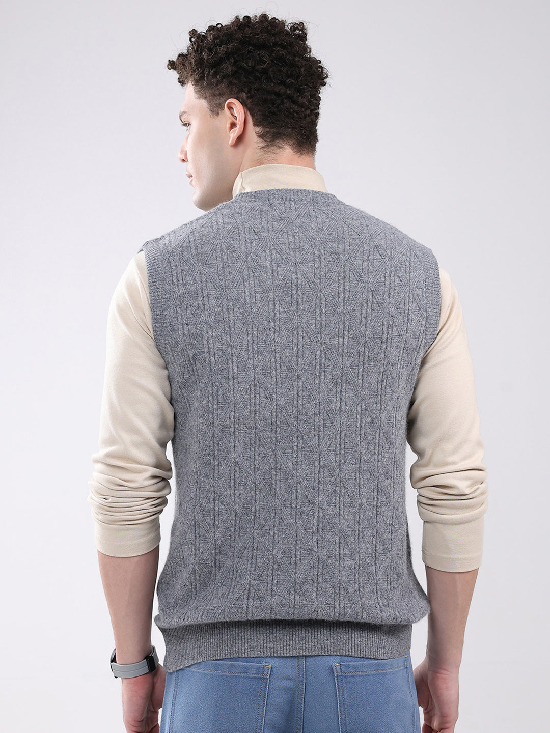 Men Grey Self Design V Neck Sleeveless Sweater