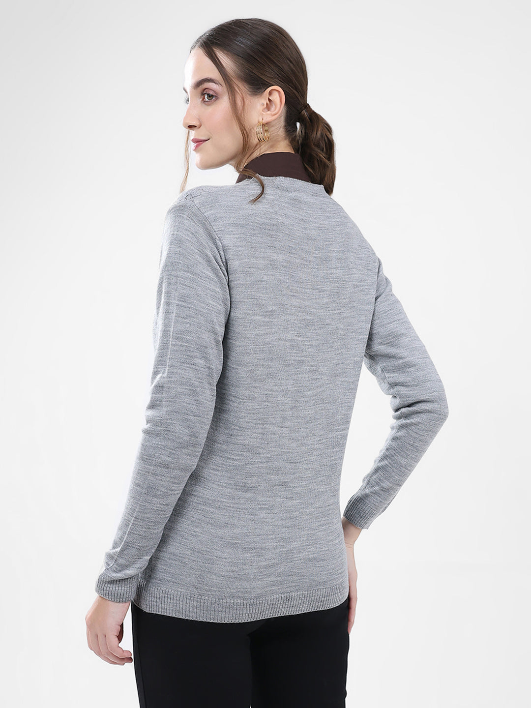Women Grey Self Design V Neck Full Sleeve Cardigan