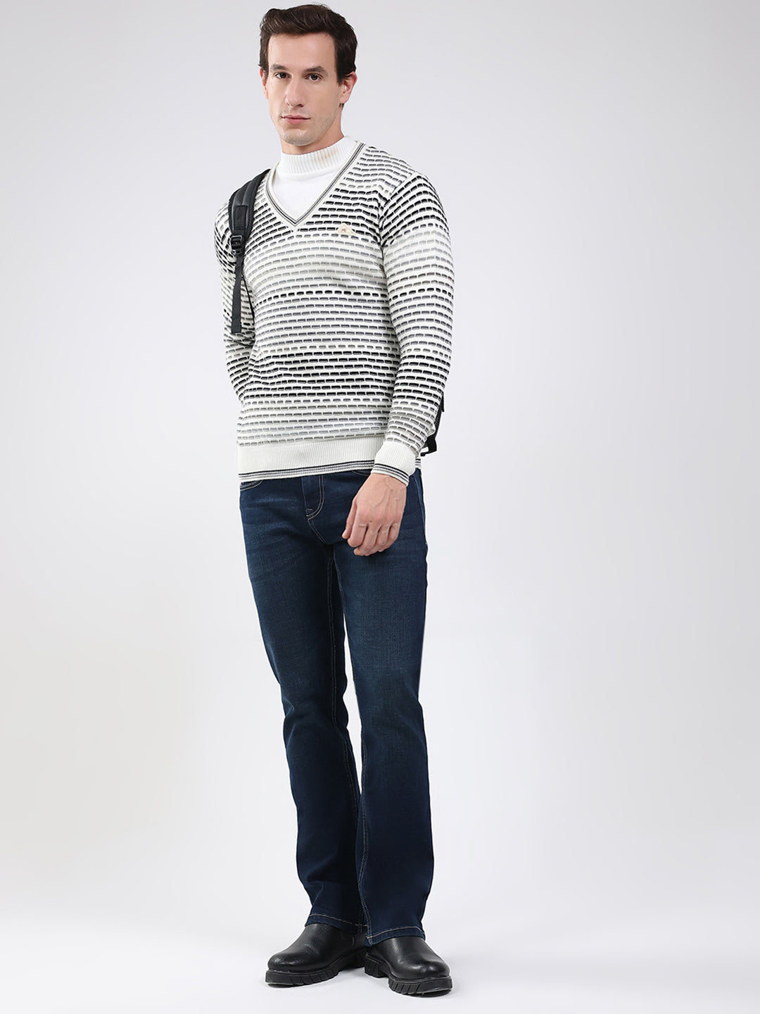 Men White Stripe V Neck Full Sleeve Pullover