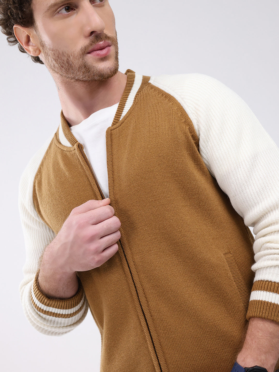 Men Khaki Solid Round Neck Full Sleeve Pullover