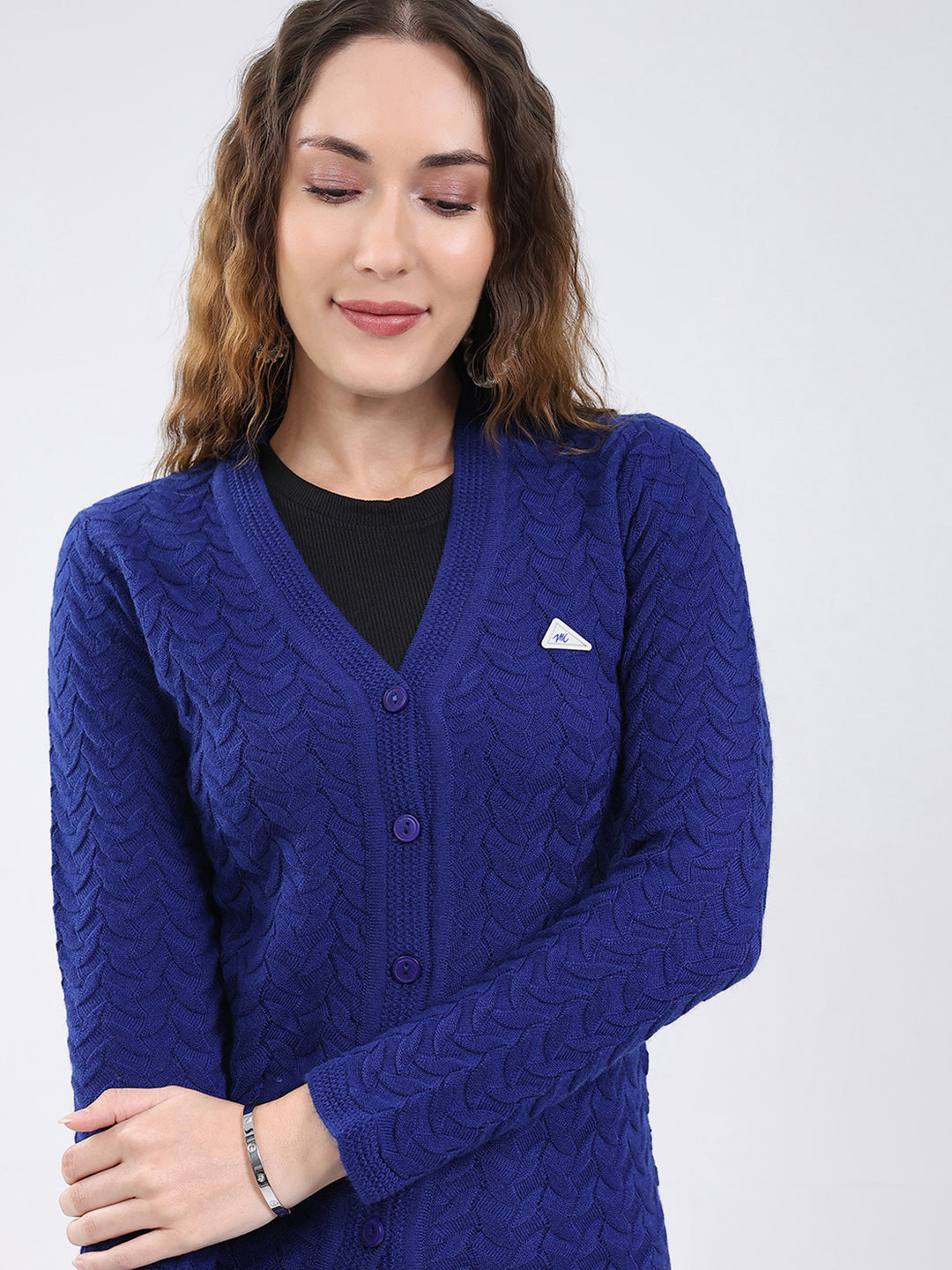 Women Blue Self Design V Neck Full Sleeve Cardigan
