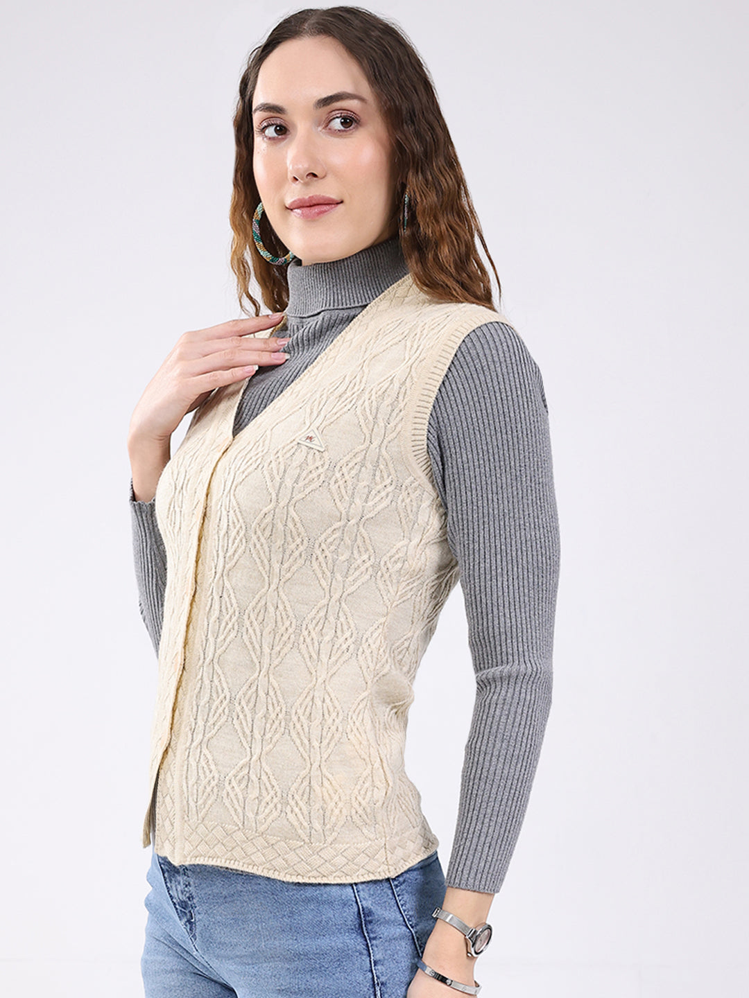 Women Beige Self Design V Neck Sleeveless Cardigan
