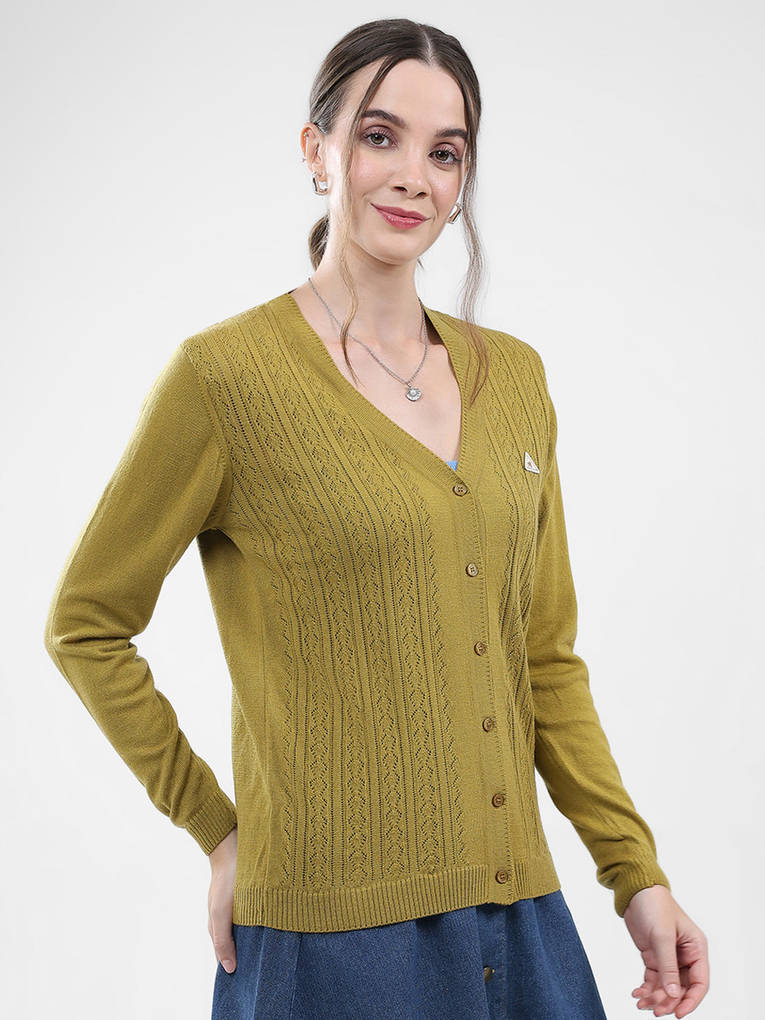 Women Green Self Design V Neck Full Sleeve Cardigan