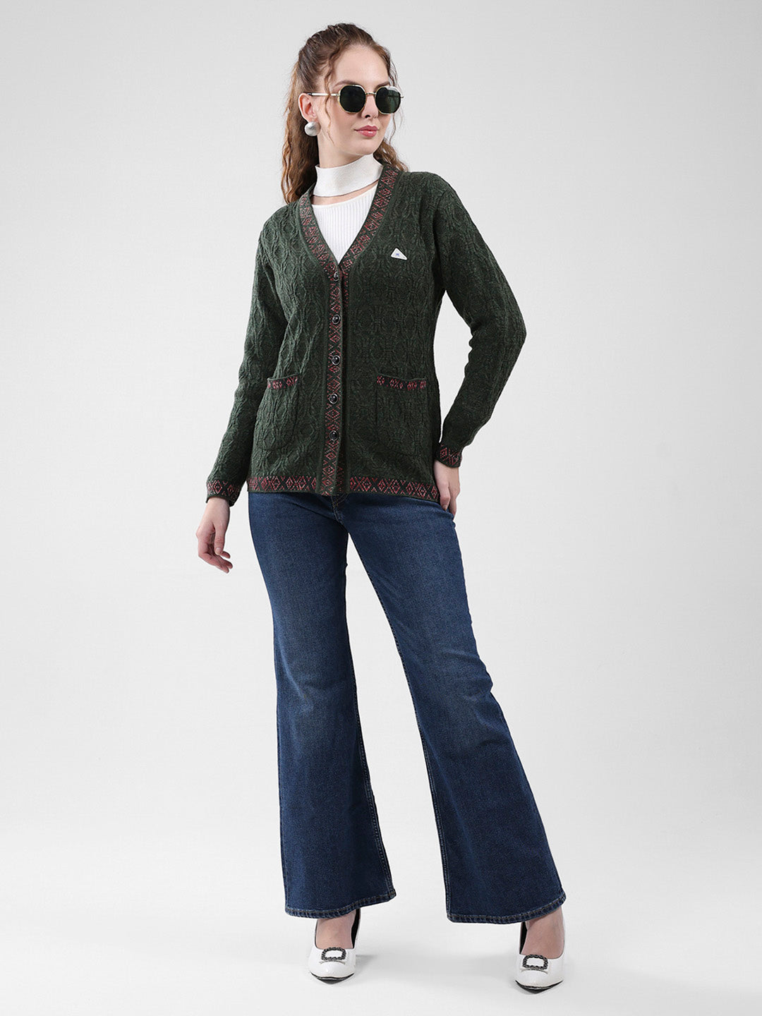 Women Green Self Design V Neck Full Sleeve Cardigan