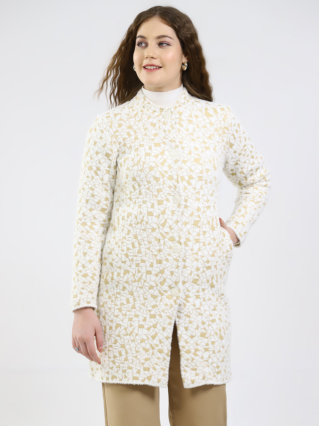 Women White Printed Round Neck Full Sleeve Knitted Coat