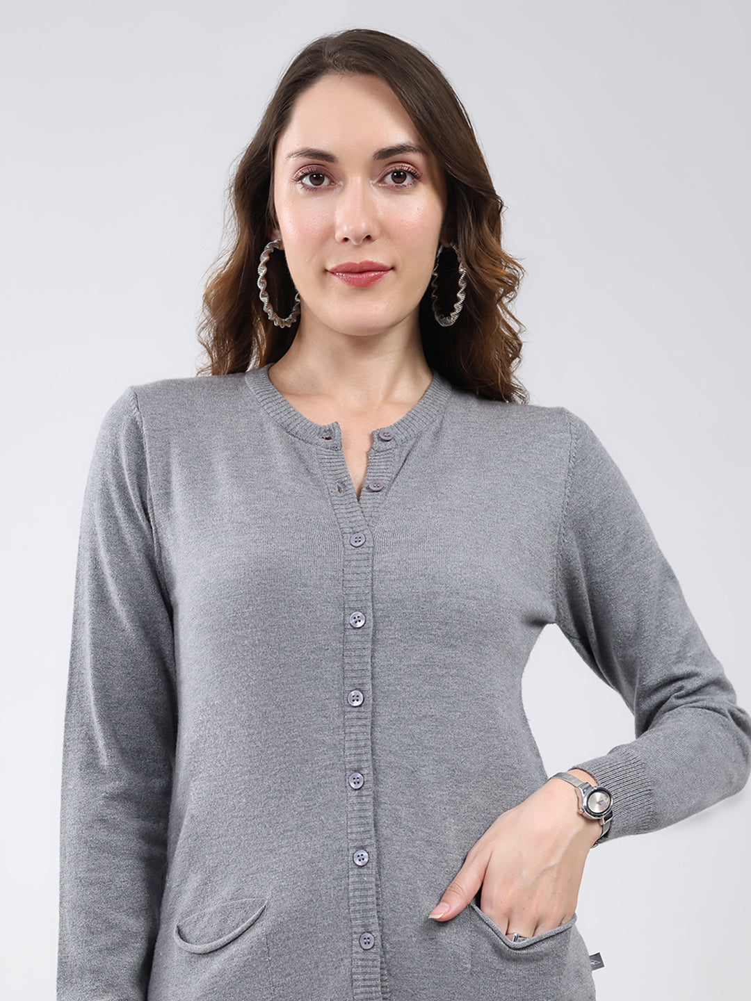 Women Grey Solid Round Neck Full Sleeve Cardigan