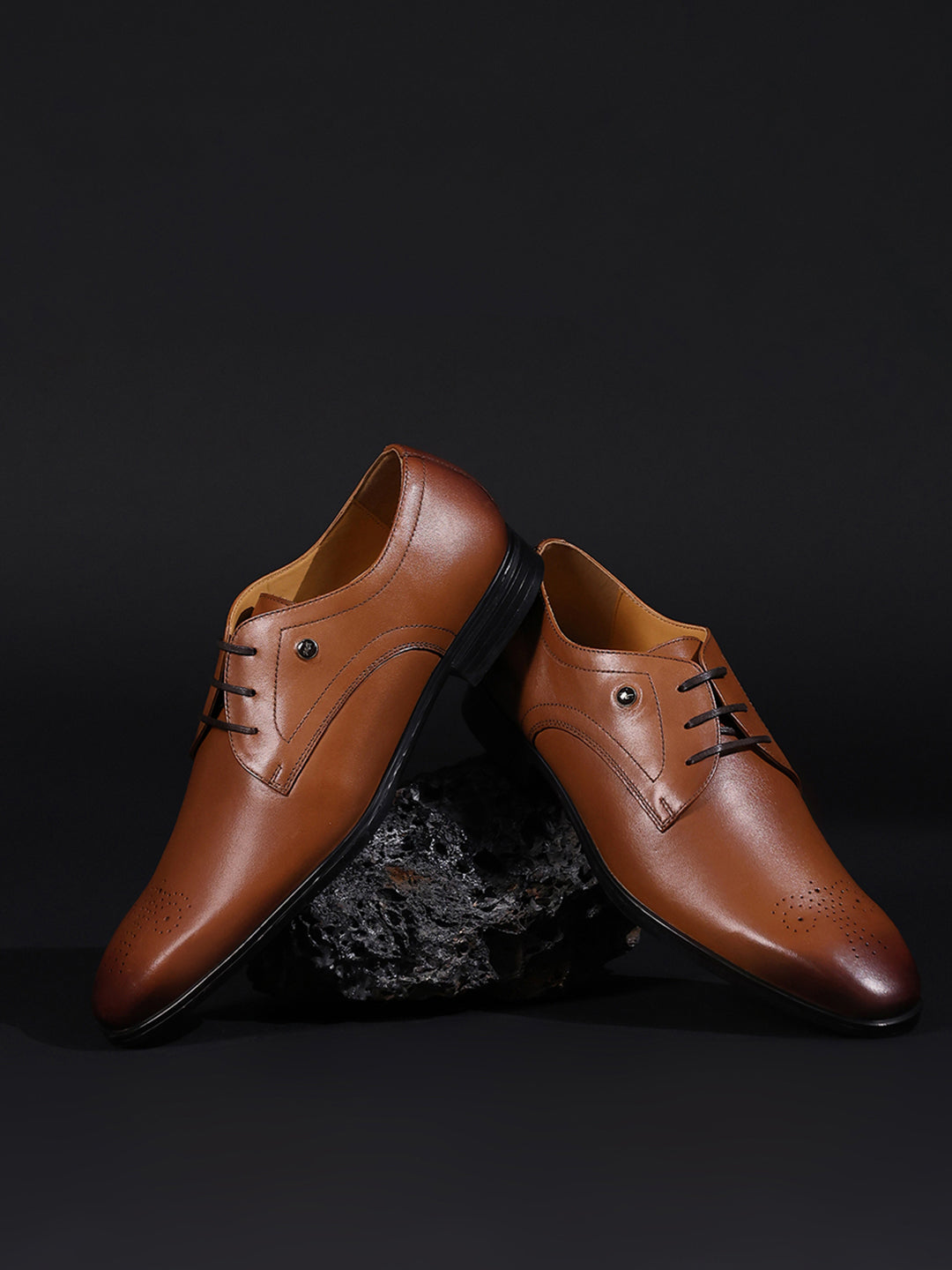 Men Tan Lace Up Genuine Leather Formal Shoes
