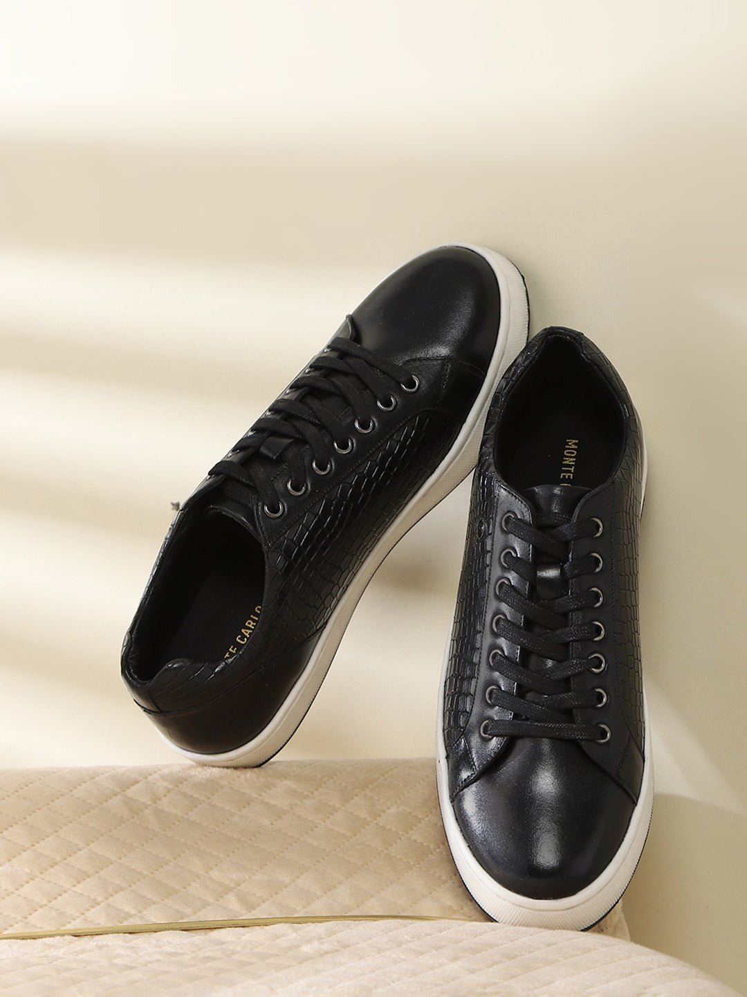Men Black Lace-Up Genuine Leather Casual Sneaker