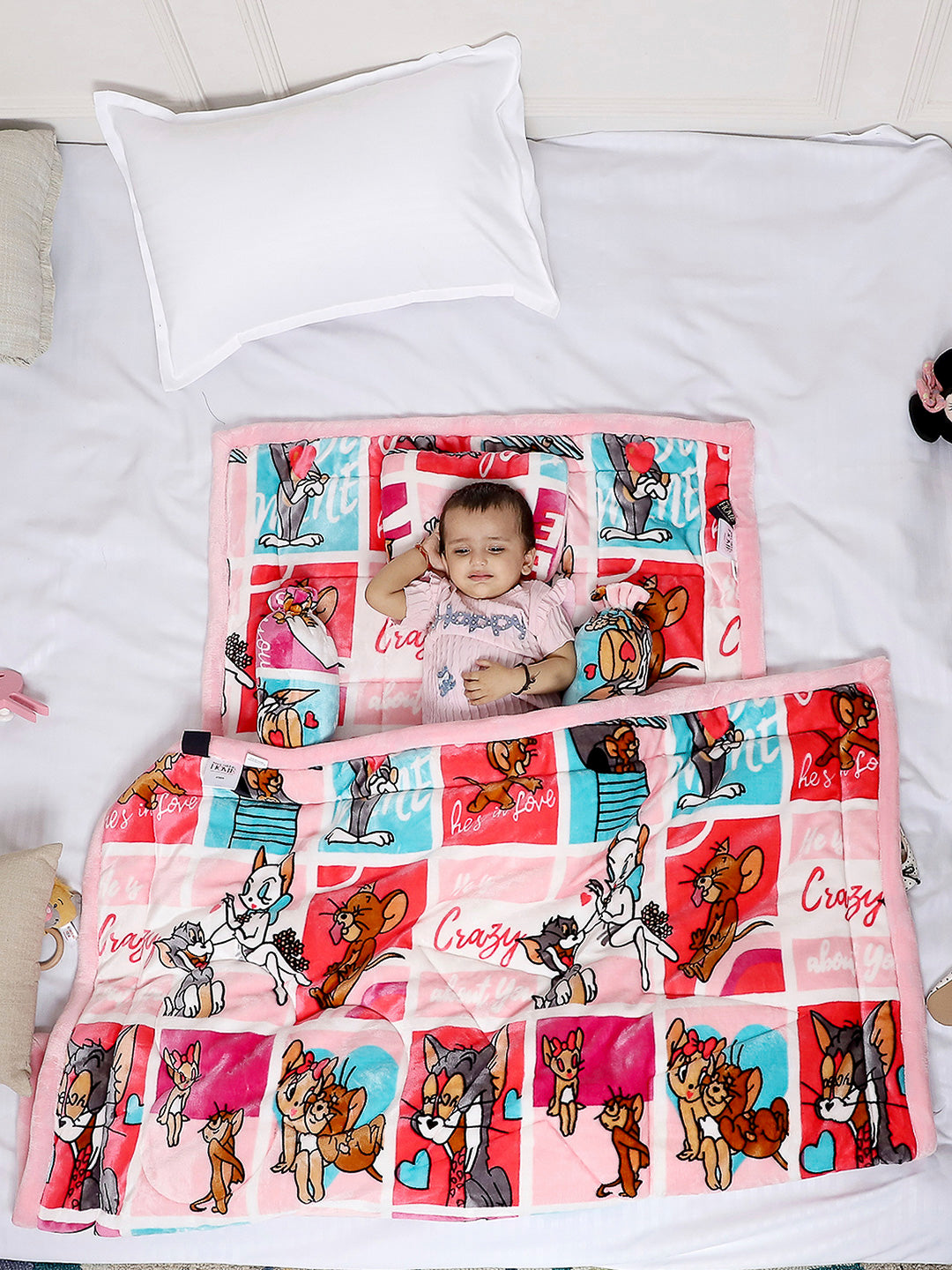 Tom and Jerry Print Velvety Soft Pink Baby Blanket Set with Matching Comforter, Bedsheet, Neck Pillow, and Bolsters