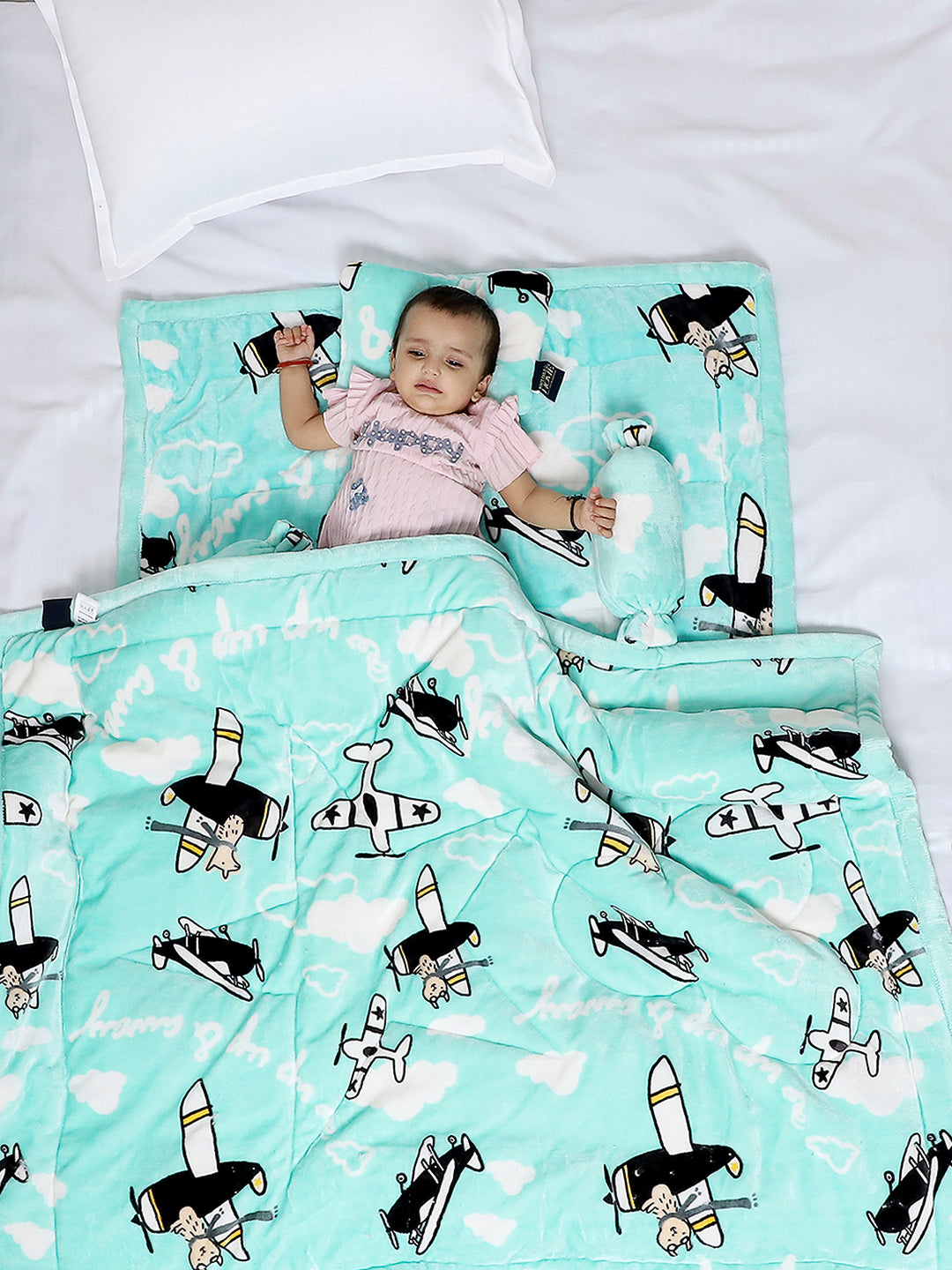 Printed Baby Blanket 3 Ply, 1609 GSM 5Pcs Set (1 Baby Comforter, 1 Bedsheet, 1 Neck Pillow & 2 Bolster)