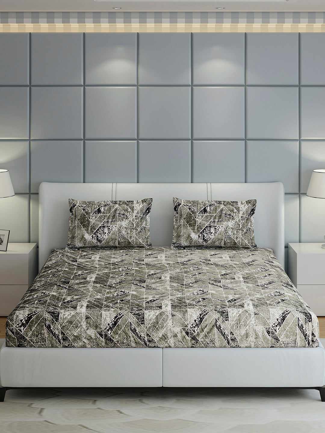 349 GSM 100% Polyester King Bed 1 Bedsheet with 2 Pillow Cover (Carnival)