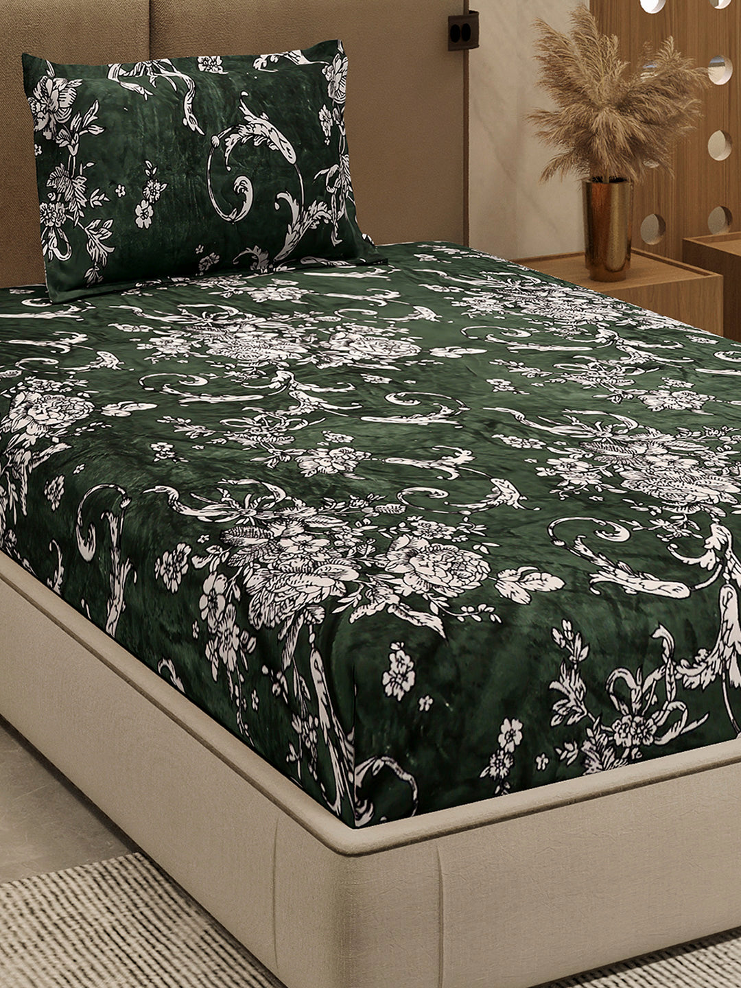 264 GSM 100% Polyester Single Bed 1 Bedsheet with 1 Pillow Cover (Nixie Piece)