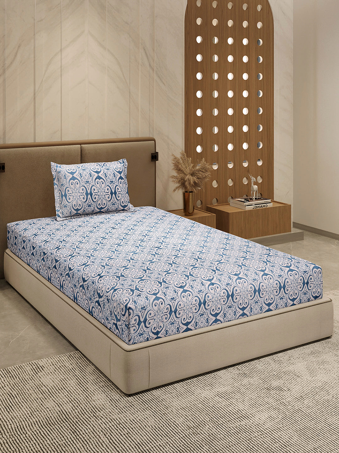 264 GSM 100% Polyester Single Bed 1 Bedsheet with 1 Pillow Cover (Nixie Piece)