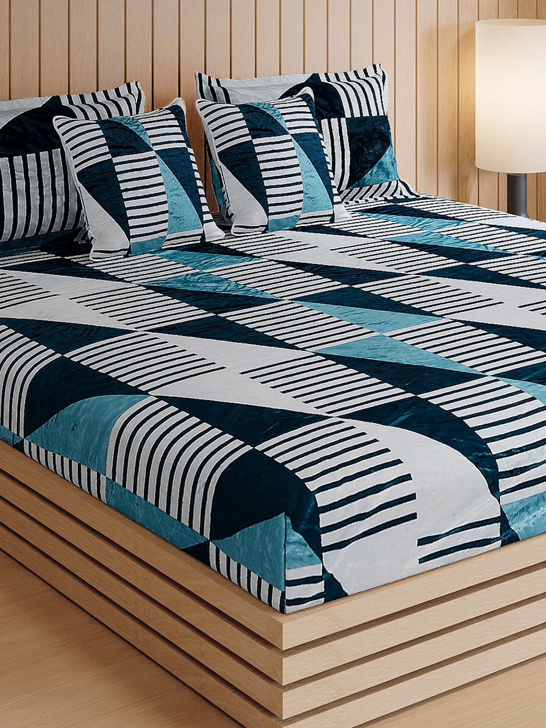 487 GSM 100% Polyester Double Bed 1 Bedsheet, 2 Pillow Cover & 2 Cushion Case (Pristine 4 Pcs Set)