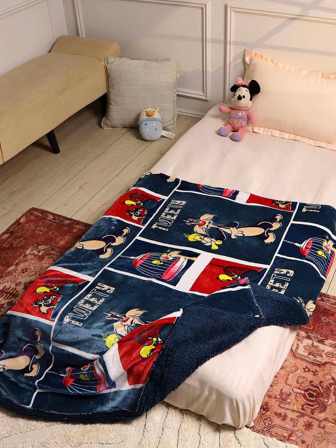 Tweety Bird Printed Ultra Soft Cartoon Network Blue Baby Blanket