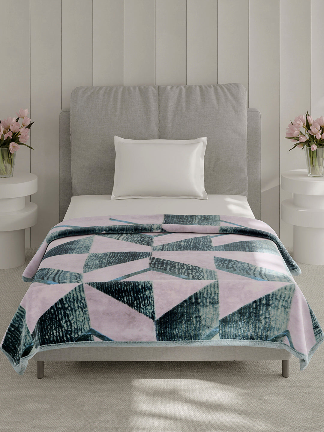 Printed Single Bed 1 Ply, 625 GSM Mink Blanket for Mild Winter - (Impact Pvc)