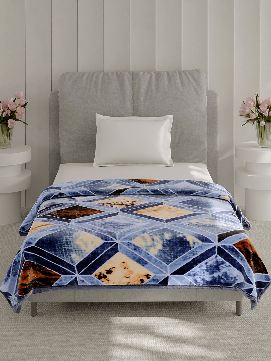 Printed Single Bed 1 Ply, 625 GSM Mink Blanket for Mild Winter - (Impact Pvc)