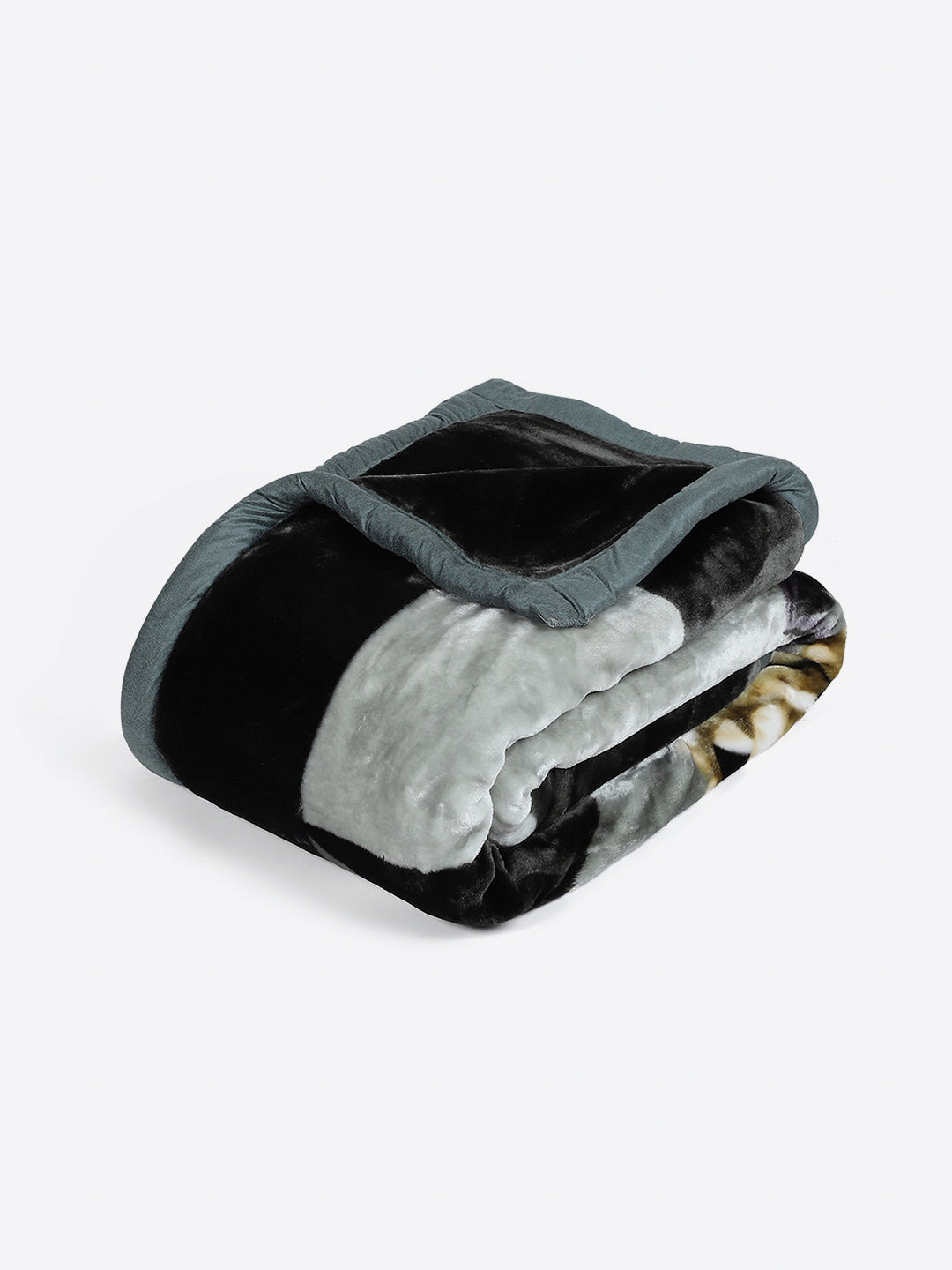 Printed Single Bed 2 Ply, 895 GSM Blanket for Heavy Winter - (Lavish Pvc)