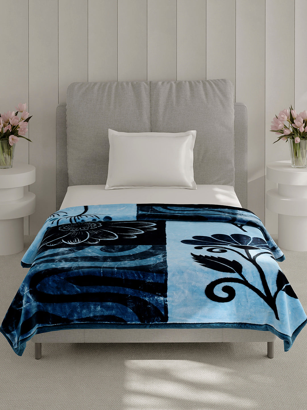 Printed Single Bed 2 Ply, 895 GSM Blanket for Heavy Winter - (Lavish Pvc)