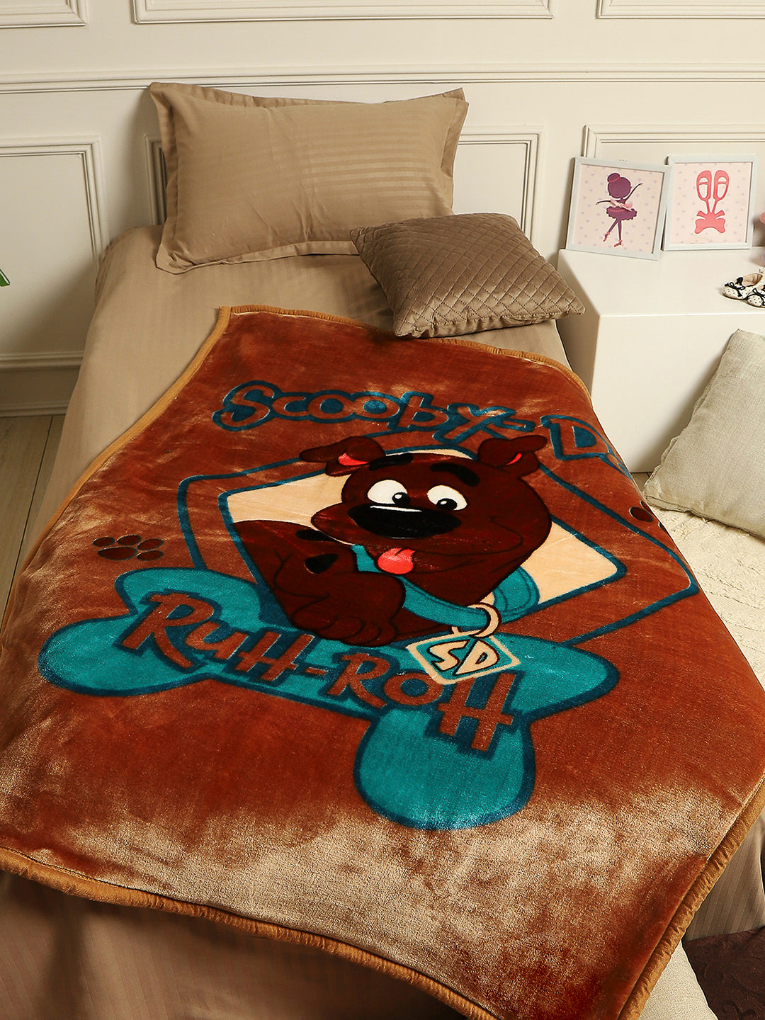 Scooby Doo Printed Soft Plush Cartoon Network Brown Baby Blanket