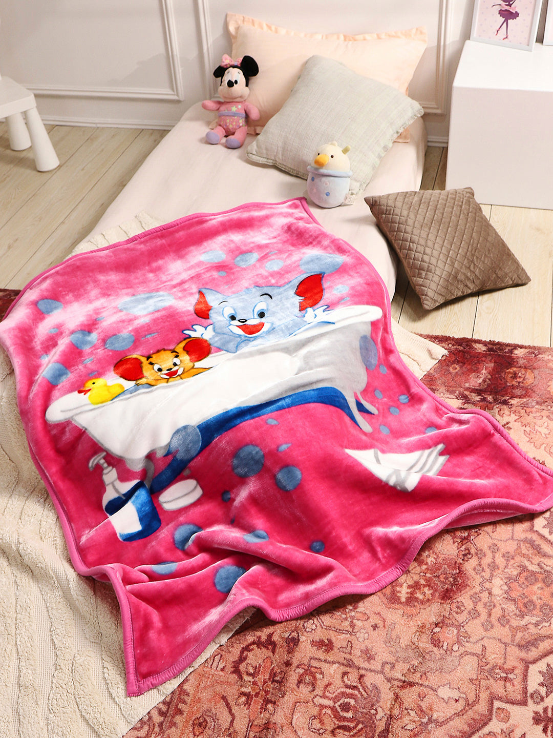 Tom and Jerry Printed Plush Cartoon Network Pink Baby Blanket